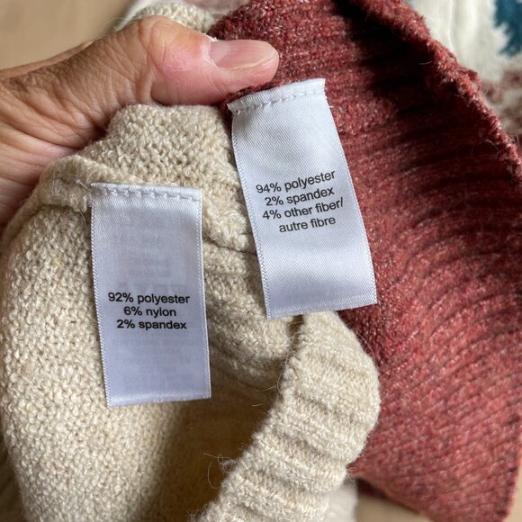 Bundle of 2 Maurices Women's Sweaters, Trees & Trucks - Size Small - Picture 13 of 13